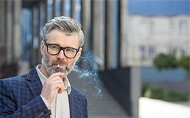 Comparing Surgical Outcomes: Smokers vs. Non-Smokers in Joint Replacement