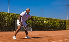 Returning to the Tennis Courts after Your Knee Replacement Surgery