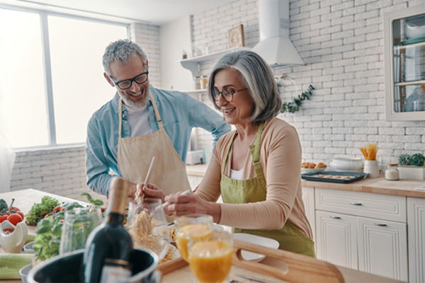 Food Is Medicine: How Dr. Jacob's Clinical Nutrition Program Prepares Your Body for Joint Replacement