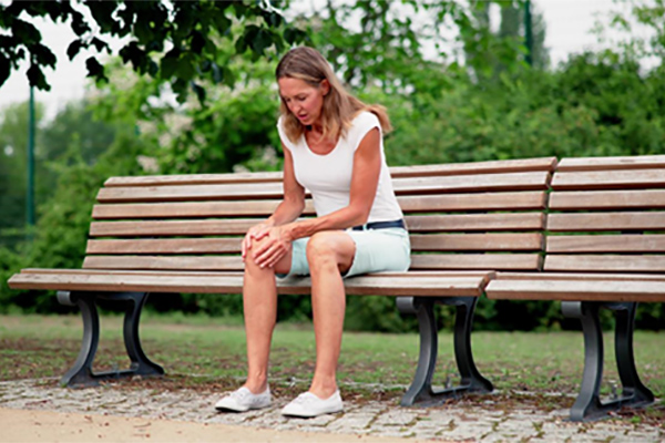 The Science Behind iovera°: How Cold Therapy Alleviates Pain